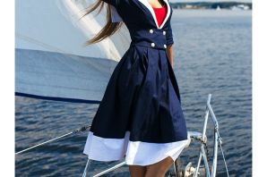 Платье в морском стиле для женщин