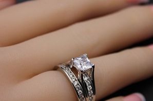 Парные кольца для помолвки