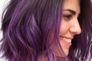 Фиолетовые волосы каре