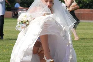 Невесту раздели на свадьбе
