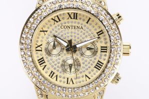Часы наручные женские с бриллиантами