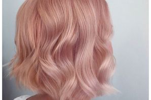 Розовый жемчужный блонд