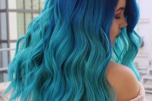 Светло синие волосы