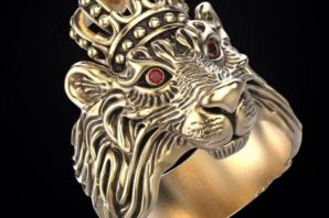 Кольцо со львом женское