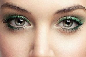 Дневной макияж в зеленых тонах