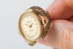 Часы кольцо женские