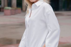 Блузка белая классическая