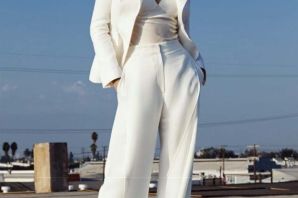 Белый костюм женский на свадьбу брюками
