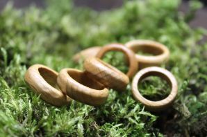 Деревянные кольца на свадьбу