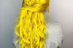 Светло желтые волосы