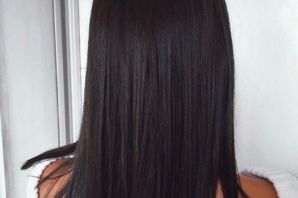 Длинные волосы полукругом сзади