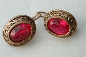 Советские золотые серьги с рубином