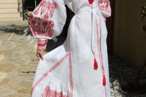 Вышитое платье в украинском