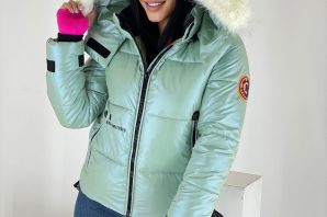 Куртка зимняя женская мятного цвета
