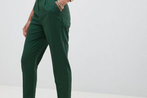 Светло зеленые брюки