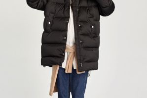 Зимняя куртка с накладными карманами