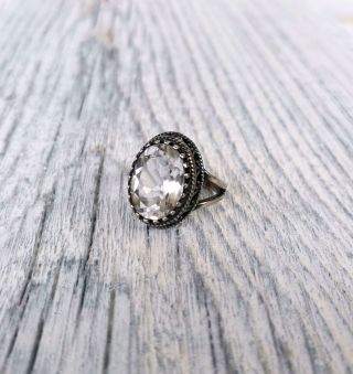Кольцо с горным хрусталем в серебре