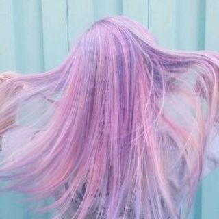 Темно розовый цвет волос