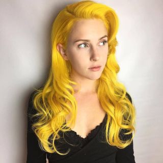 Желтый блонд