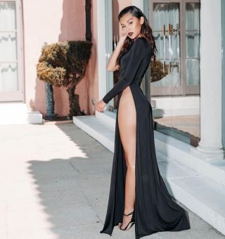 Длинное черное платье в пол