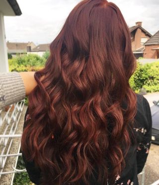 Красно каштановый цвет волос