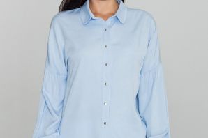 Голубая рубашка женская