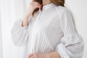 Белая блузка женская