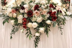 Свадебное оформление цветами