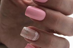 Розовые квадратные ногти