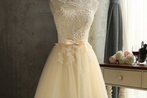 Платье цвета шампань на свадьбу