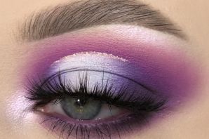 Легкий фиолетовый макияж