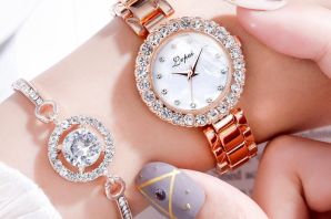 Женские ручные часы на браслете