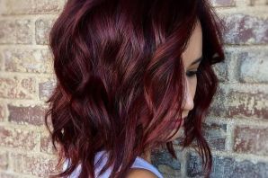 Темно красный цвет волос