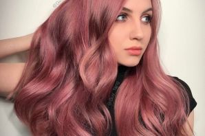Пыльно розовый цвет волос