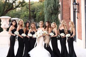 Подружки невесты в черном