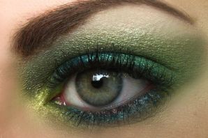 Изумрудный макияж для зеленых глаз