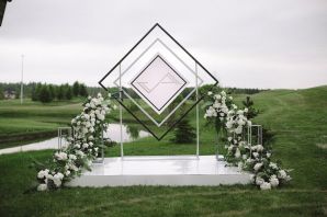 Геометрические каркасы на свадьбу