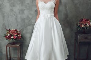 Свадебные платья средней длины
