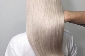 Длинные платиновые волосы