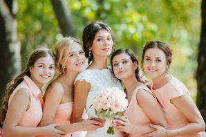 Невесты с подружками
