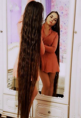 Длинные волосы до пояса