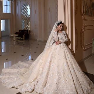Чеченские свадебные пышные платья