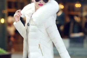 Куртка зимняя женская комбинированная мехом