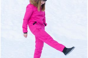 Зимний спортивный костюм женский для прогулок