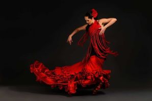 Испанский костюм фламенко