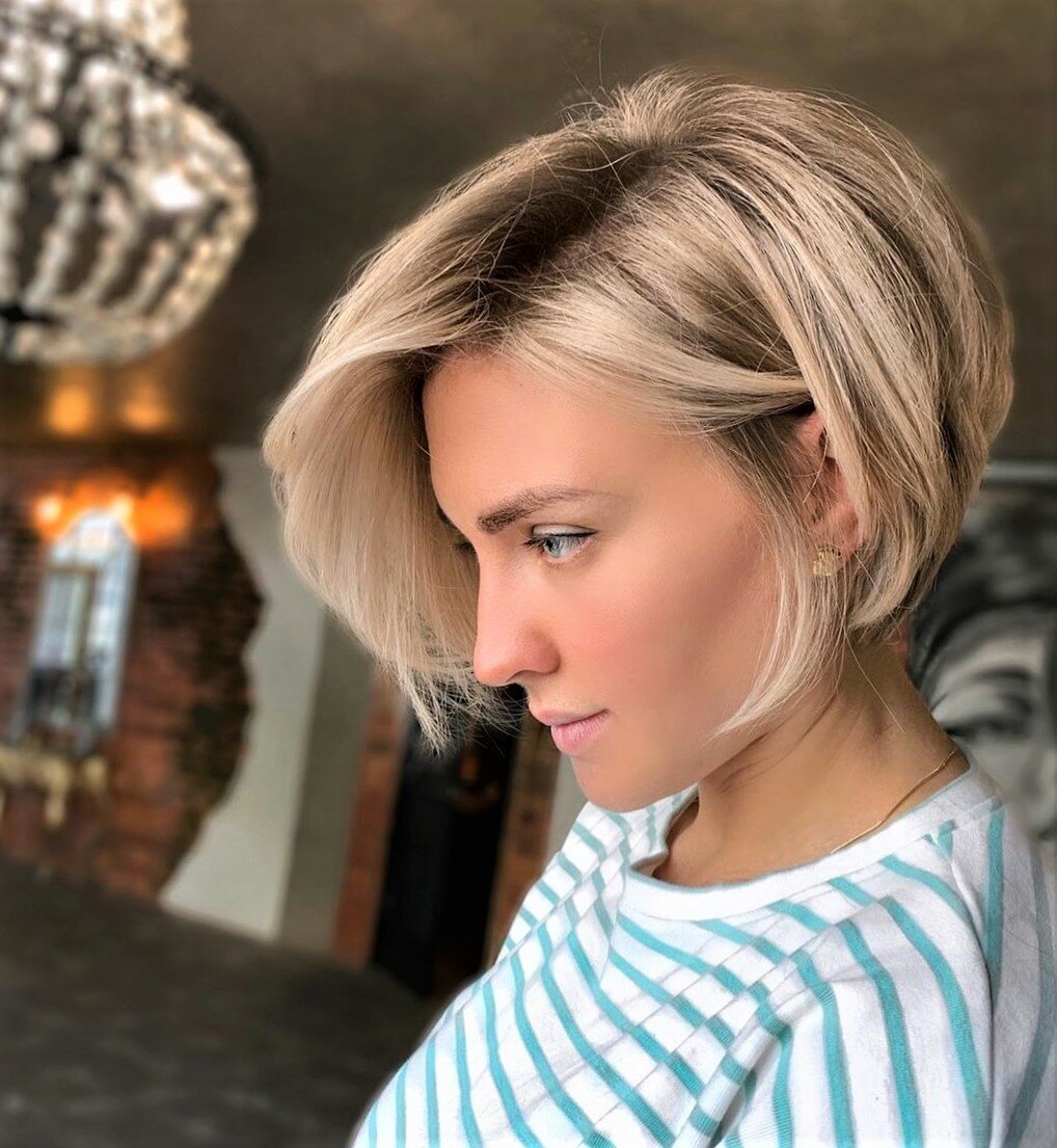 Очень короткое каре без челки