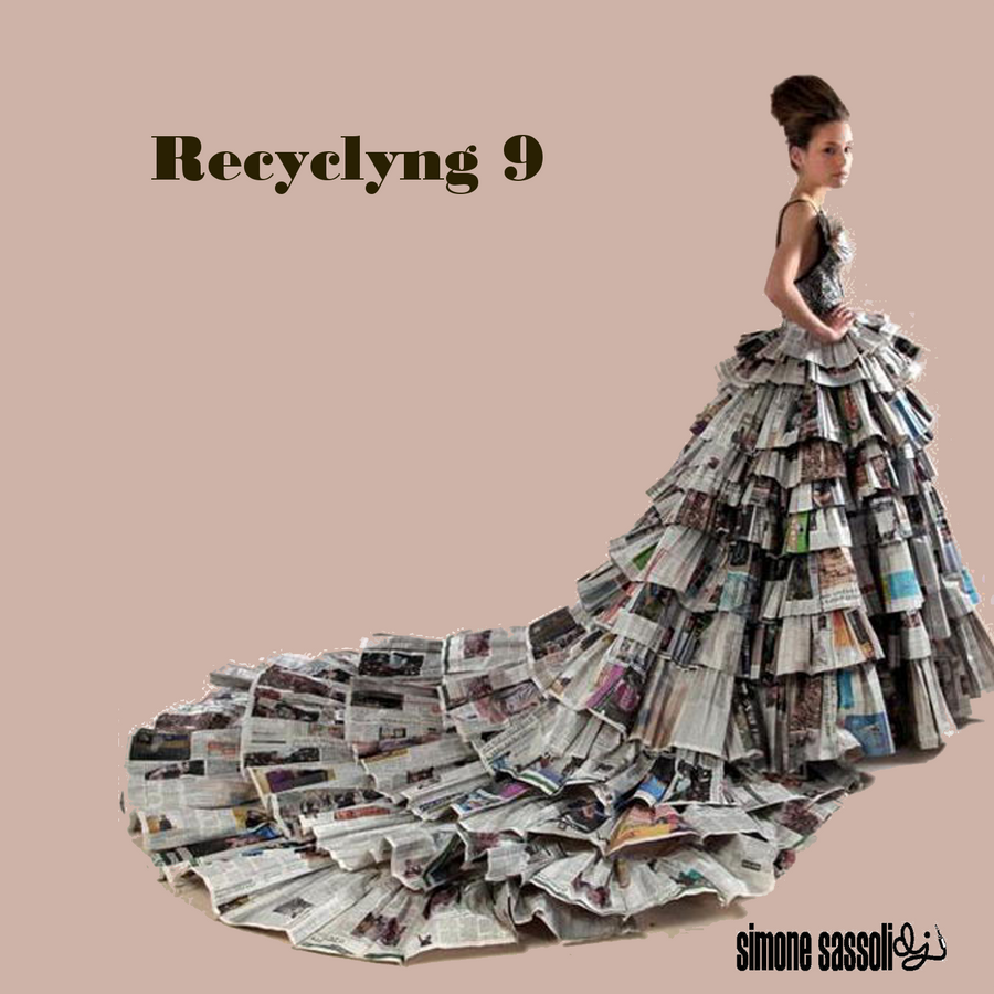 КАК СДЕЛАТЬ ИЗ ГАЗЕТ ПЛАТЬЕ. HOW TO MAKE IT FROM THE NEWSPAPER DRESS. Dress of garbage (Эмилия)
