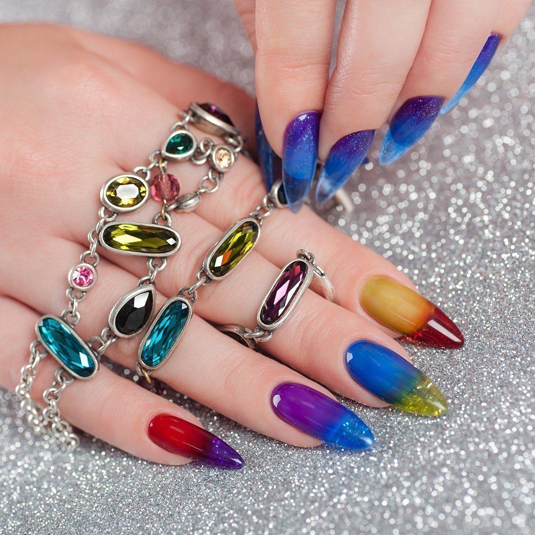 Френч кошачий глаз на ногтях