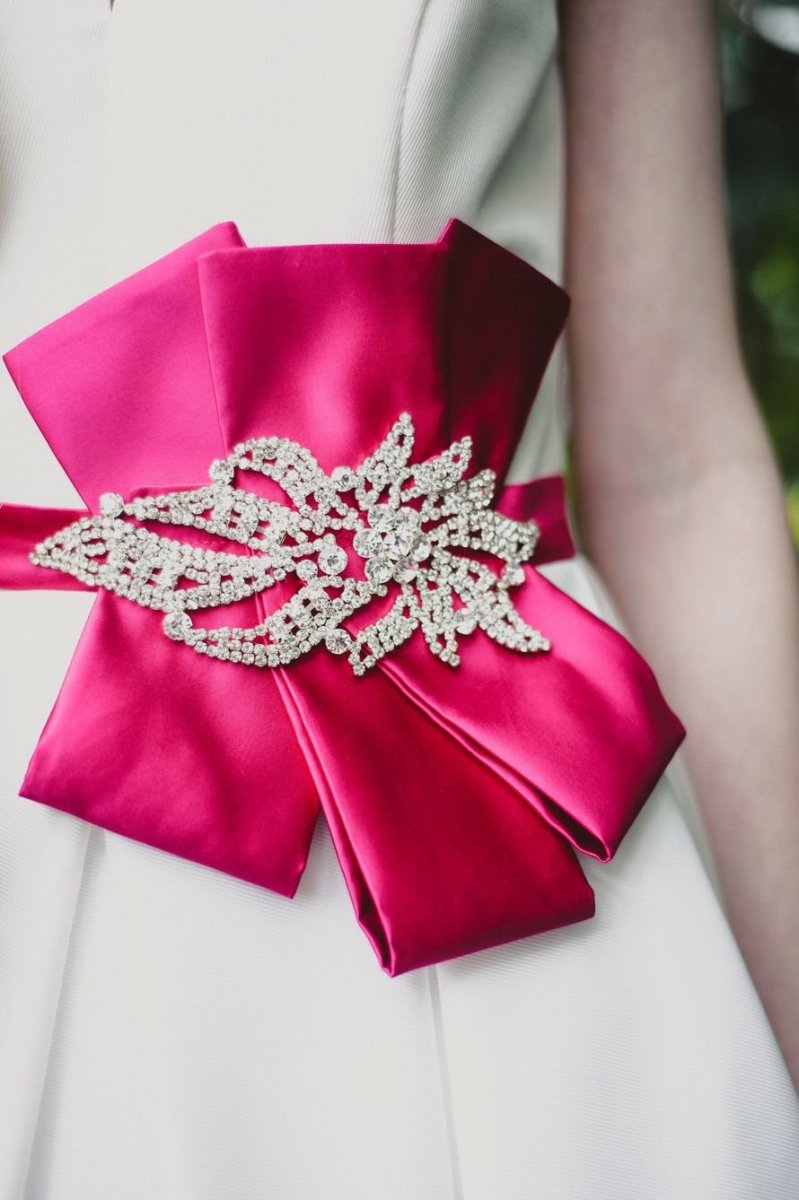 Бант на платье - 64 photo