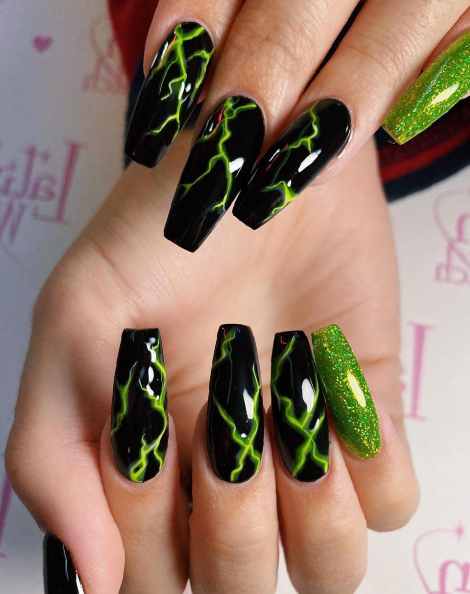 Черно салатовый маникюр